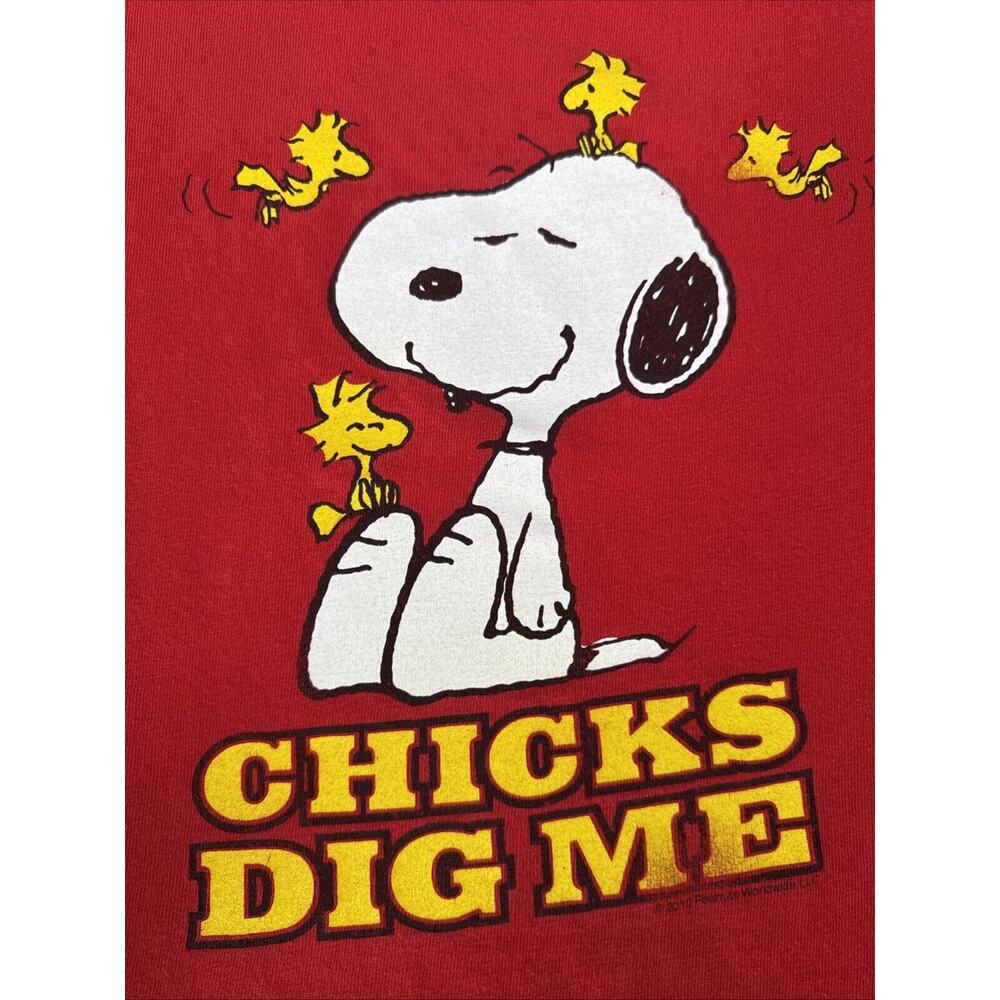 Peanuts Snoopy Woodstock 2010 Red Mens T-Shirt Sz XL Chicks Dig Me - Picture 6 of 6